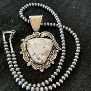 Womens Navajo Sterling White Necklaces Pendant L20